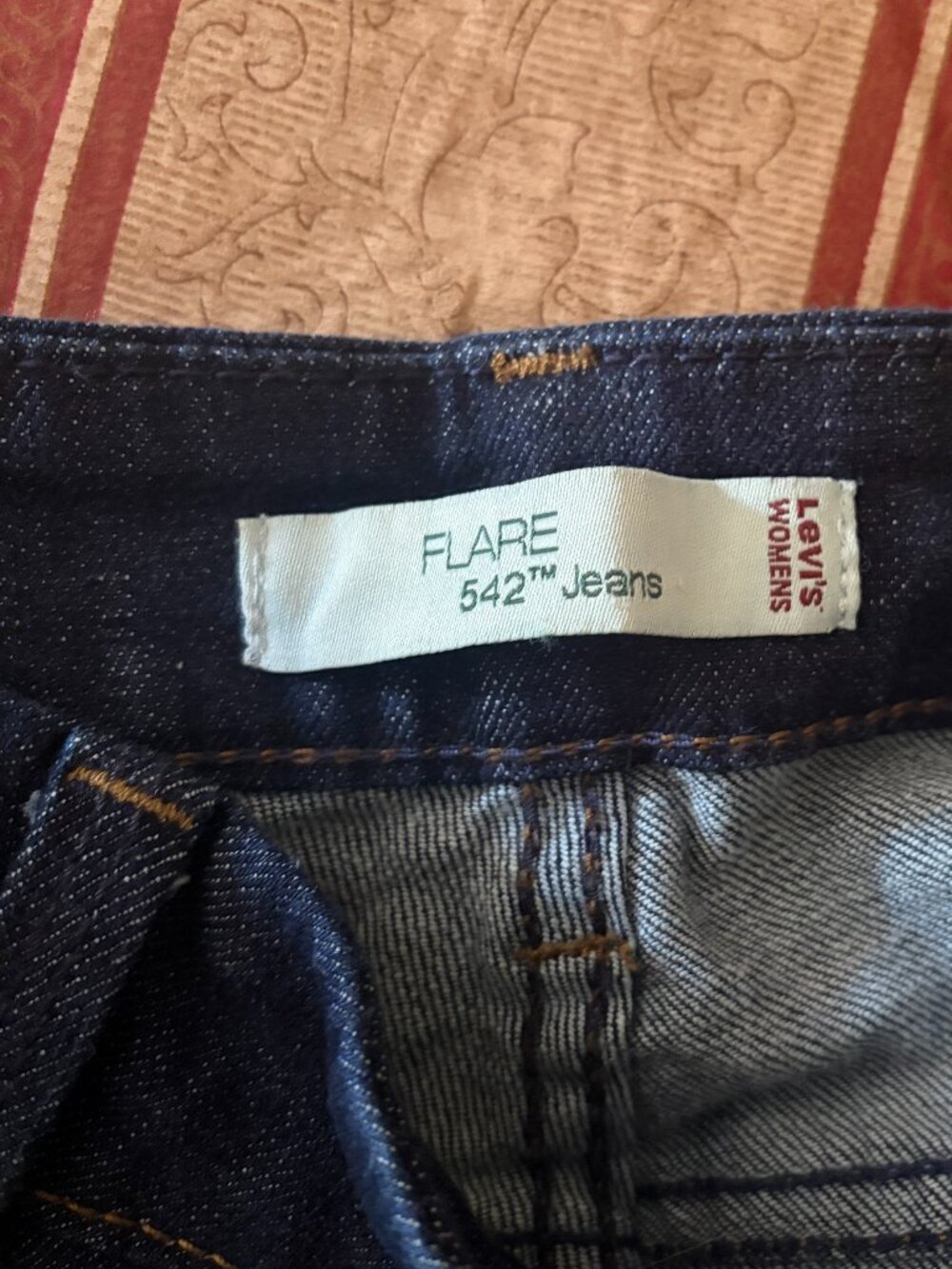 Levi's 542 Flare Jeans 18W Medium Dark Wash Stretch Denim Flap Pocket Y2K - Picture 5 of 10